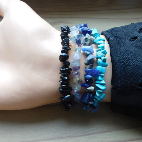 Náramky z polodrahokamů 3. náramek onyx sodalit tyrkenit směs polodrahokamů 