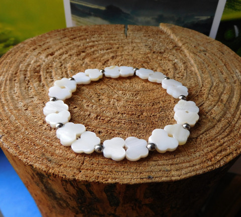 Náramek-bílá perleť, nerez náramek perleť nerez motýlci 