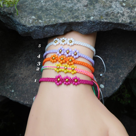 Náramky  kytičkové- 5 barev náramek nerez jablonecka bižuterie 