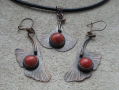 Náhrdelník - Tři kuličky larimaru