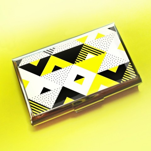 pouzdro na vizitky Geometrický vzor čtverec dárek krabička obal text žlutá geometrický trojúhelník vzor geometrie logo praktické vizitky do kanceláře old kancelář osobní vizitkář sluníčko sedmitečné office pouzdro na vizitky firma text na přání 