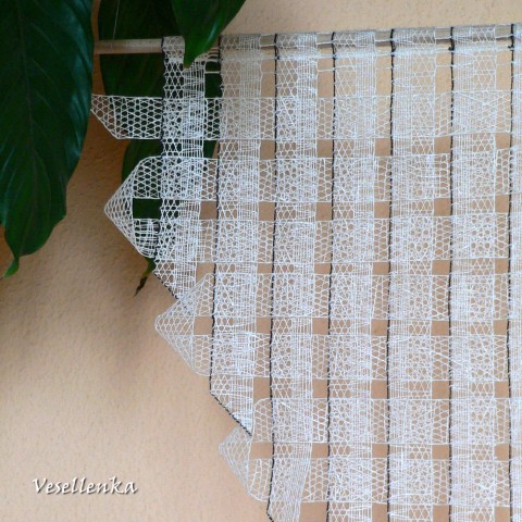 Trojúhelník dekorace bytový paličkování krajka závěsná prostorová objekt interier panel 