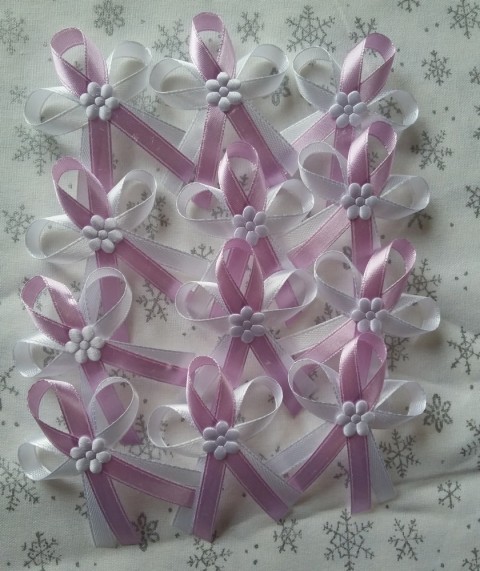 Světle fialové svatební vývazky mašle svatba kytička kytka mašlička svatební mašličky vonička vývazky vývazek voničky 