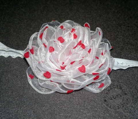 Čelenka pro mimi Srdíčková květ miminko čelenka focení krajka organza kvítek filc čelenka s květem čelenka pro miminko čelenka na focení čelenka s kvítkem 