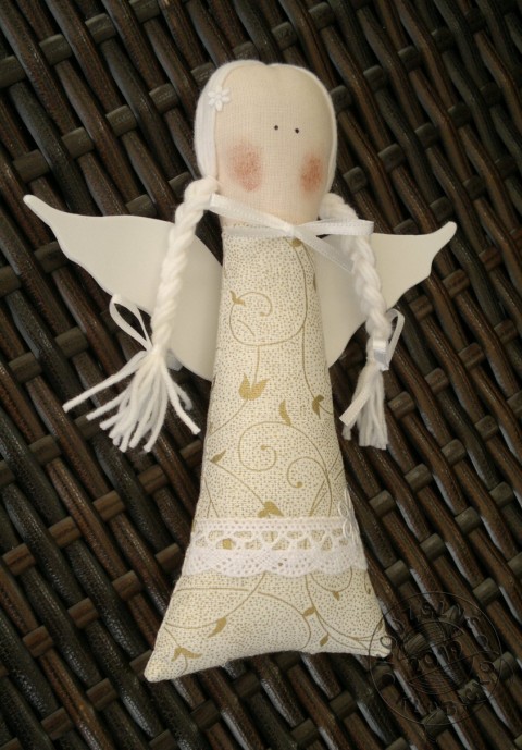 Andělka Zlaté větvičky vánoce anděl andílek andělíček andělka křidélka vánoční dekorace vánoční dárek šitý anděl 