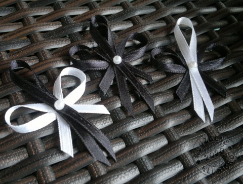 Svatební vývazek černá svatba svatební svatební doplněk svatební dekorace svatební vývazek vývazky pro svatební hosty vývazky pro svatebčany svatební mašlička bílý vývazek barevný vývazek 