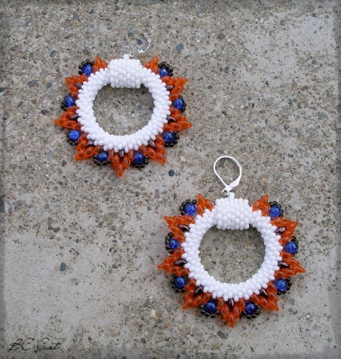 Indické koření - náušnice šperk korálky doplněk náušnice háčkování kruhy dutinka nápadné 