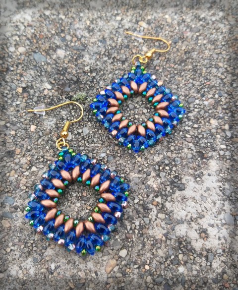 Jako páv šperk doplněk náušnice toho rokajl nápadné paví páv geometrie superduo matubo 