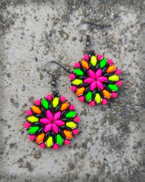 Oreon neon - náušnice kruh šperk doplněk náušnice květ neon toho rokajl geometrie superduo uv efekt estrela matubo 