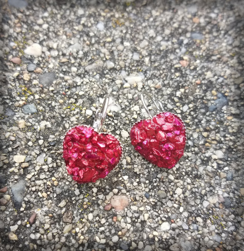 Červené srdce - náušnice náušnice srdíčko láska zamilované veselé hravé valentýn náušničky minimalismus minimalistické pro radost cit srdce. 