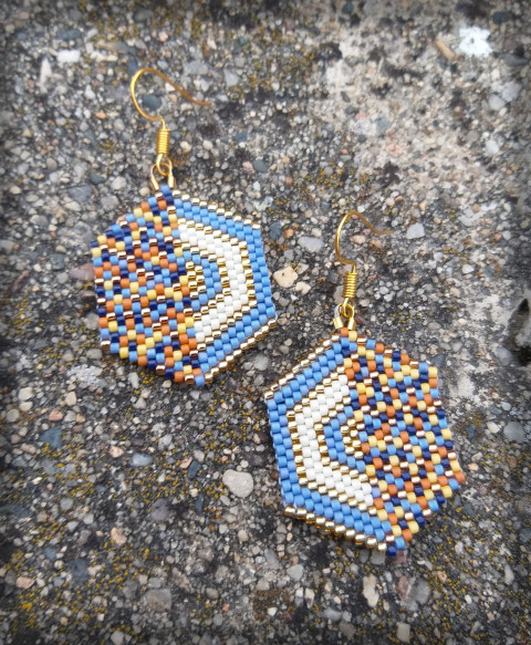 Retro - náušnice šperk pestrobarevné korálky doplněk náušnice retro spirála vzor korálkování směs 