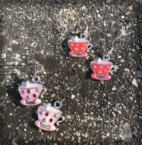 Šálek čaje no.1 šperk srdce doplněk náušnice hrnek hrneček čaj láska káva pryskyřice šaton šálek pohoštění 