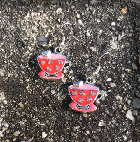 Šálek čaje no.2 šperk srdce doplněk náušnice hrnek hrneček čaj láska káva pryskyřice šaton šálek pohoštění 