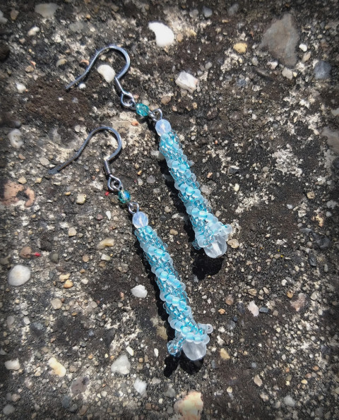 Rampouchy voda šperk korálky doplněk náušnice led mráz rampouch 