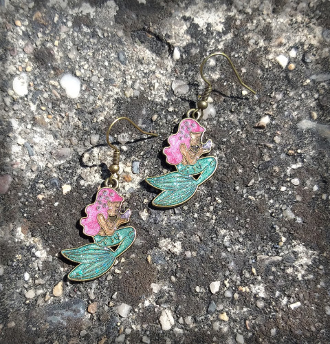 Mořská panna - náušnice šperk víla moře doplněk náušnice zábava ozdoby fantazie veselé hravé pohádka bižuterie pryskyřice oceán postava mořská víla mořská panna legrace sranda 