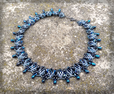 Klenot z noční oblohy - náhrdelník šperk náhrdelník doplněk modrá elegantní černá hvězdy noc obloha ples metalická do společnosti noční obloha bál hvězdné nebo 