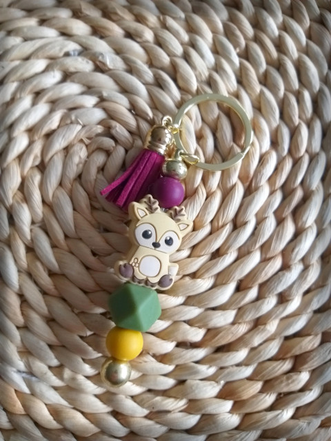 Jelínek - béžová a vínová šperk přívěsek doplněk veselé les zvířátko jelen na tašku silikon na klíče vysoká srandovní zíábava jelinek 