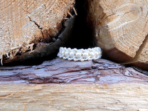 Náramek šitý krémový na náramek ruku pro korálky dívčí ženy béžová šitý toho bižuterie perličky korálek rokajl taneční ples jewerly superlon 